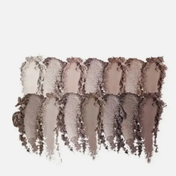 Laura Geller The Casual Collection Beige & Brown 14 Pan Multi-Finish Eyeshadow - Picture 4 of 6